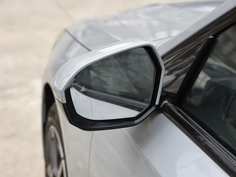 2024�� 530i ������ M�˶���װ