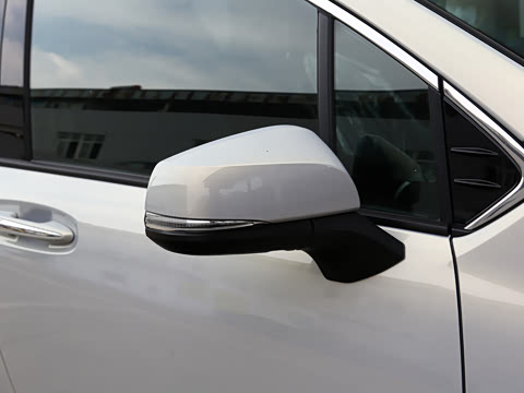 2026�� 2.5L ˫������������