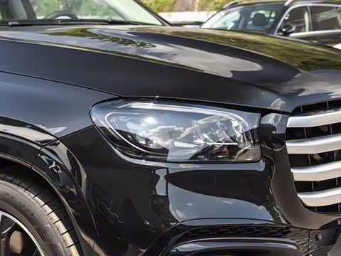 2025�� �Ŀ� GLS 450 4MATIC ������