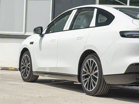 2025�� 550������