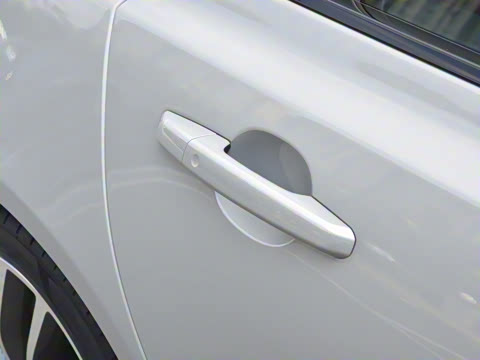 2025�� 2.0T P300 ����90�����ذ�