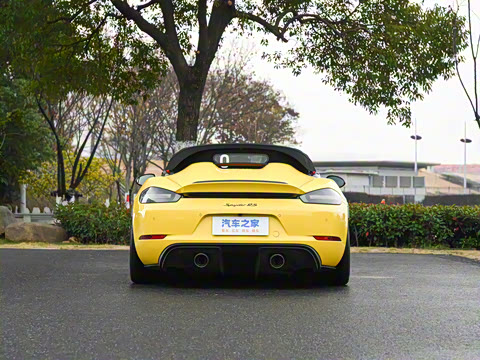 2023�� Spyder RS 4.0L