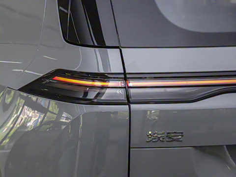 2025�� Plus 430 ������