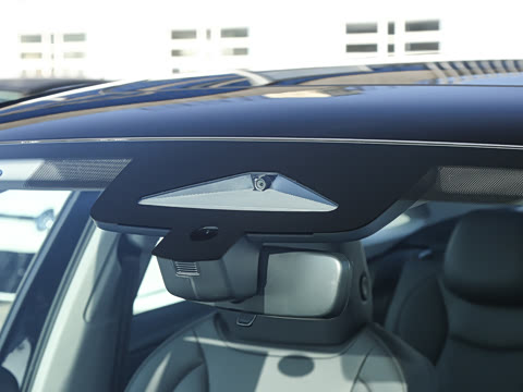 2026�� Pro 300TSI ���ݰ�