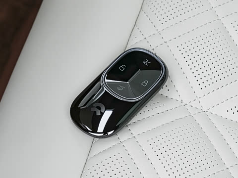 2025�� 102kWh ��ƽ���ر��
