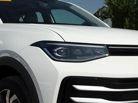 2026�� ���� 300TSI �����