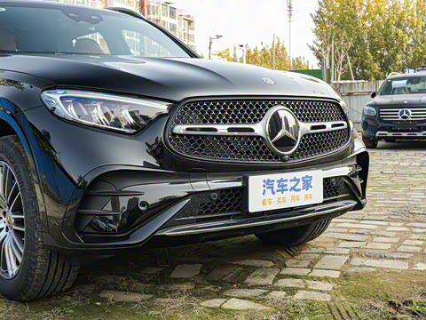 2026�� GLC 300 L 4MATIC ������ 5��