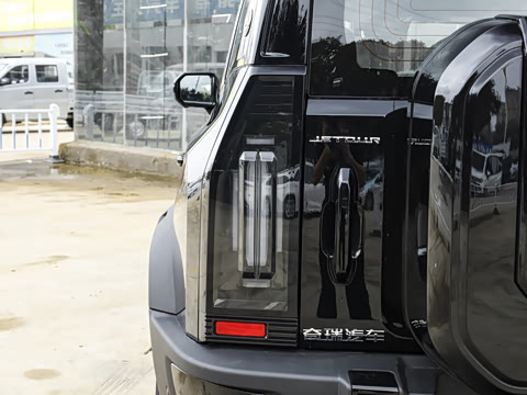 2026�� 2.0TD XWD ��Խ