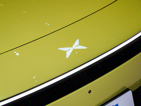 2025�� 702 ������ Ultra