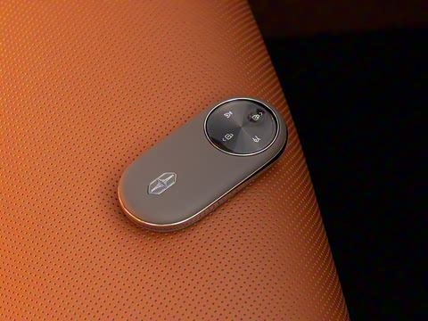 2025�� ���� Ultra��������