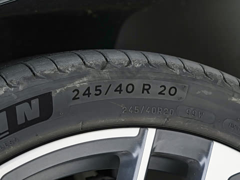 2026�� ��Ȼ�澳�� 100kWh 
