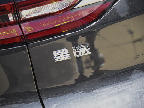 2025�� 300T ������ҹ��