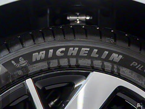 2026�� ���� 725 Max �콢��