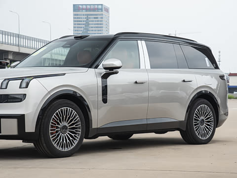 2025�� 2.0T ̽����