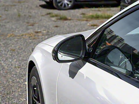 2026�� E 260 �˶���