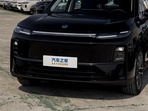 2027�� 660������