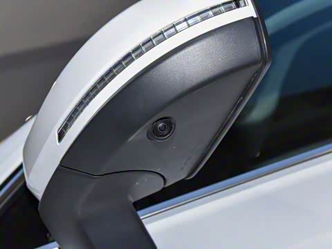 2026�� ���ڿ� 330TSI �Զ�����R-Line��ҫ��