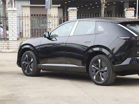 2025�� ����600 Pro