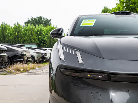 2025�� 120����Ultra