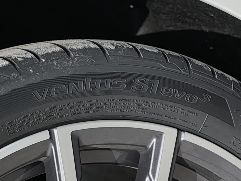 2026�� 325i M�˶���װ