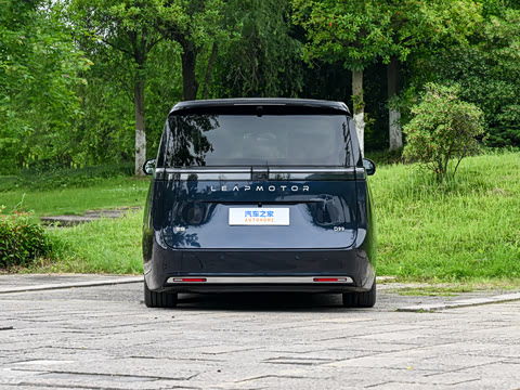 2026�� ���� 700�콢��