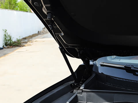 2027�� 2.0T ˫�������������