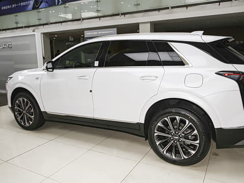 2026�� 2.0T �󶼻���