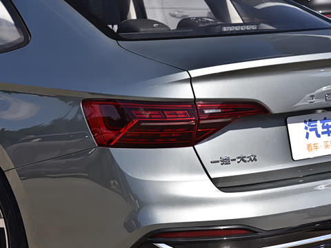 2025�� 1.4T �����ϰ�