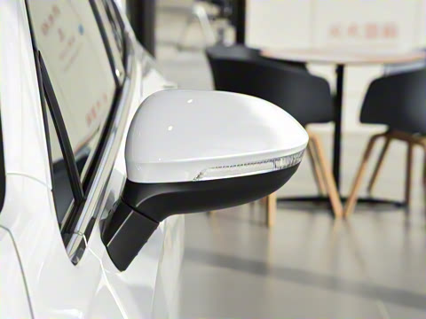 2026�� 300TSI R-Line