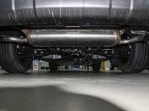 2026�� 2.0L ����������