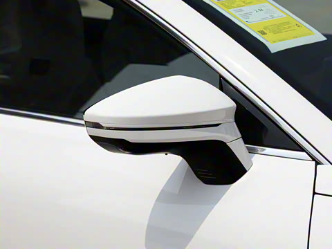 2025�� 60km EM-i ������