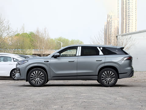 2027�� 2.0T �Զ�������ӥ500��