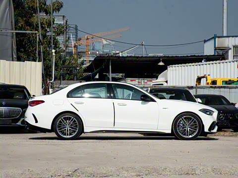 2026�� AMG C 43 4MATIC