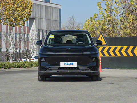 2025�� 600������