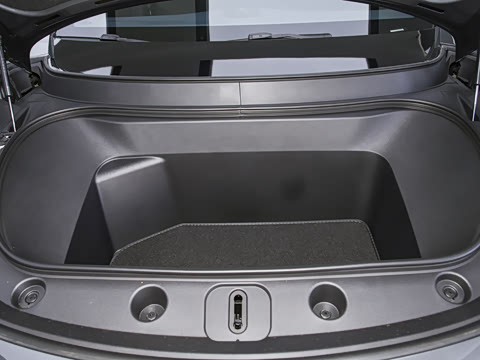 2025�� Max ���������