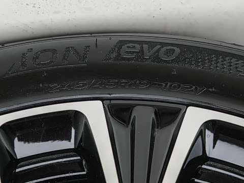 2026�� ���� 565 Pro