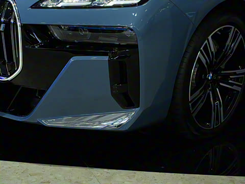 2023�� xDrive60L M�˶���װ