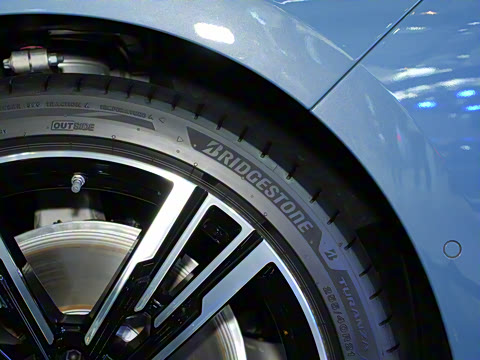 2023�� xDrive60L M�˶���װ