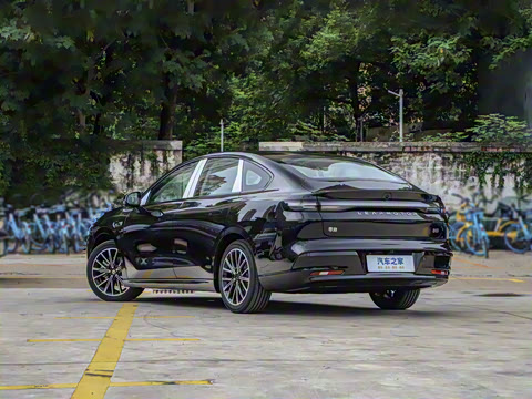 2025�� 550������