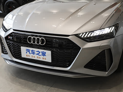 2025��  RS 6 4.0T Avant performance