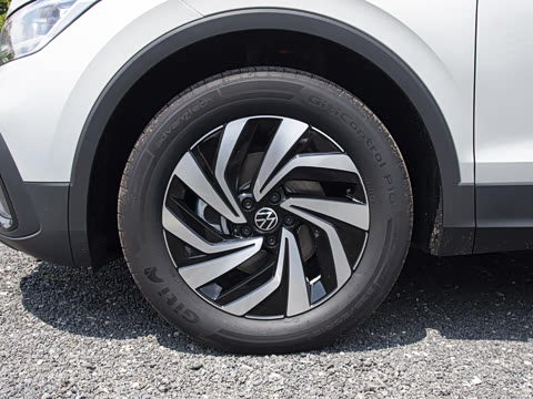 2025�� ���ڿ� 300TSI �Զ��������ڰ�