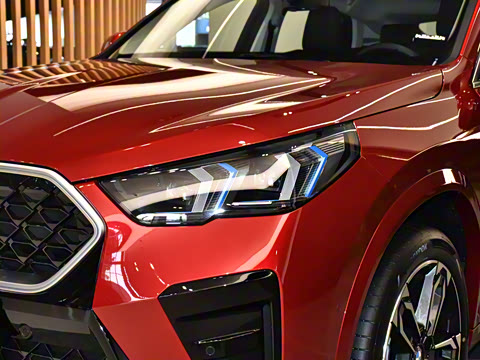 2025�� sDrive25i M�˶���װ