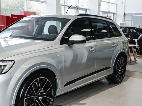 2025�� 55 TFSI quattro S line�����