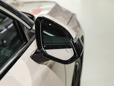 2025�� �Ŀ� 668MAX���а� 200kW