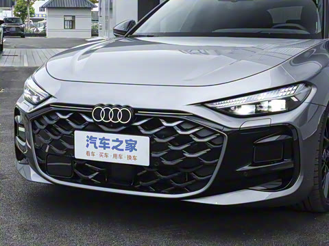 2026�� TFSI quattro 150kW �׷�������