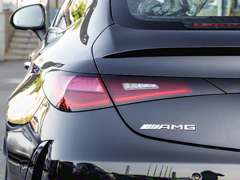 2025 Ŀ AMG CLE 53 4MATIC+ ܳ