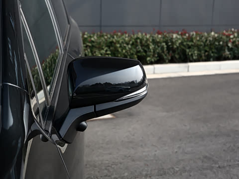 2026�� 2.5L �߶���