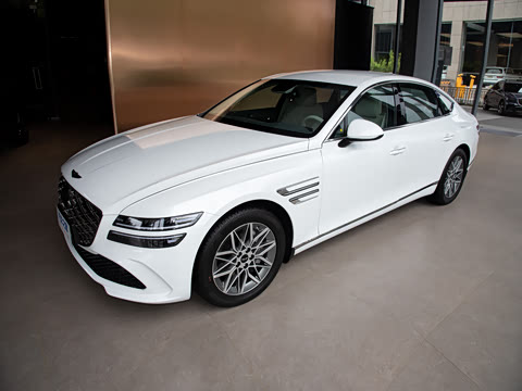 2026�� 2.5T ����������