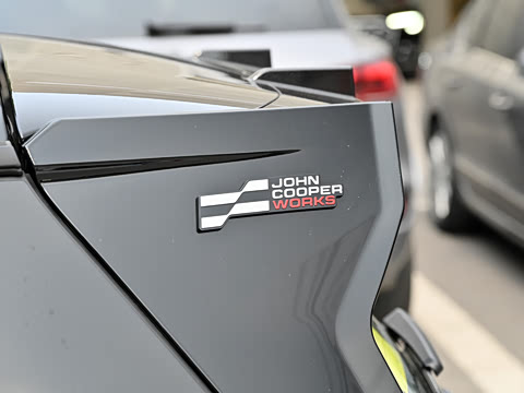 2026�� JOHN COOPER WORKS �й��ر��