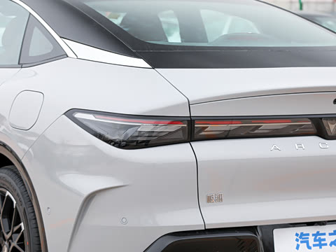 2026�� 630 Ԫ�����а� 185kW